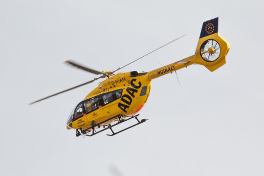 Bad Kreuznach, Deutschland - April, 12th 2022: D-HYAN Airbus ADAC-Rettungshubschrauber 