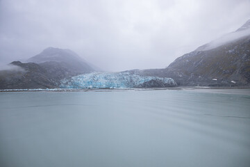 Obraz premium Glacier at Glacier Bay National Park, Alaska, USA