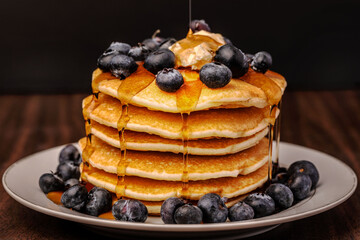 pancakes with blueberries