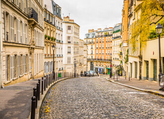 Fototapeta na wymiar A street on Montmartre in Paris