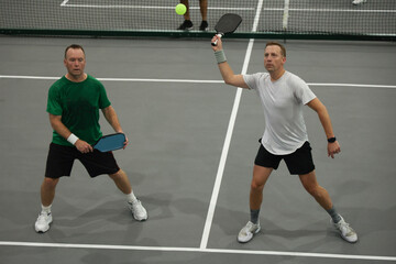 pickleball overhead 