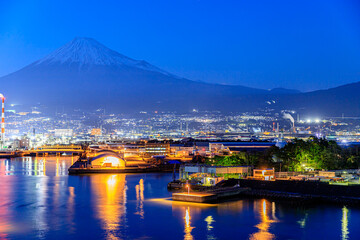 Naklejka na ściany i meble 田子の浦港の夜景と富士山　静岡県富士市　Night view of Tagonoura Port and Mt. Fuji. Shizuoka-ken Fuji city.