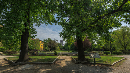 Fototapeta na wymiar Guastalla park in Milan spring time