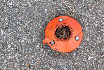 Delineator, which is damaged and torn off by vehicles.