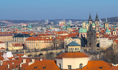 Fototapeta na wymiar Prague Castle and the Old Town on sunny spring day