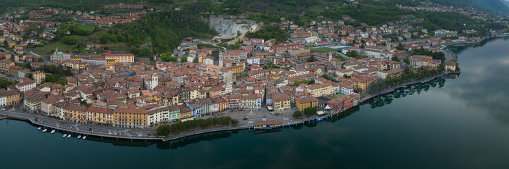 Fototapeta na wymiar Aerial view of the whole city of Lovere overlooking the Iseo lake, Begamo, italy