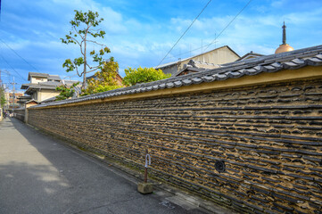 京都本隆寺の土塀