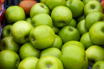 delicious fresh green apples at market