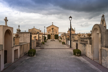 Hauptgang zur Kapelle
Friedhof auf Spaniens Insel Palma de Mallorca