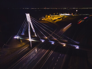 Fototapeta na wymiar bridge at night