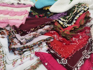Headscarves in different sizes and colors