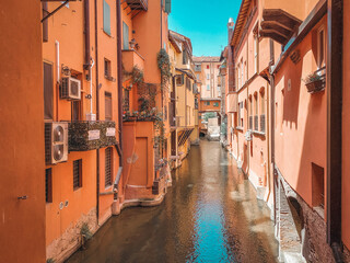 Fototapeta na wymiar Finestrella historical canals, Bologna, Italy - 08.07.2021