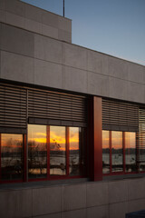 P&ocirc;r-do-sol na cantina da Universidade de Aveiro 