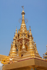 Fototapeta premium Ye Le Pagoda in Kyauktan Township, Myanmar