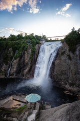 Obraz premium Montmorency Falls and Bridge quebec