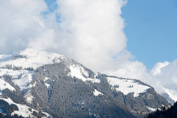 Fototapeta na wymiar Winterliche Berglandschaft im Kanton Nidwalden, Schweiz