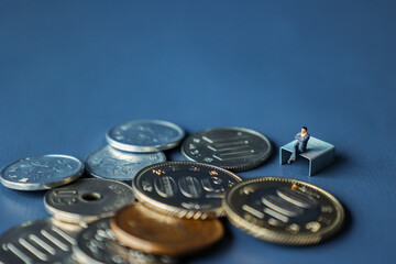 Financial image, money plan. (Japanese yen)