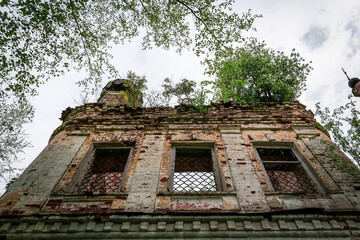 Naklejka premium the destroyed Orthodox church