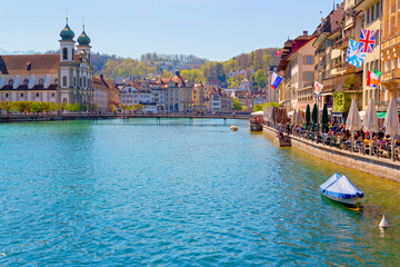 Luzern an einem sonnigen Tag, Schweiz
