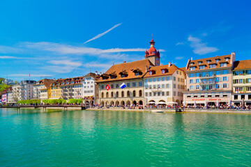 Fototapeta na wymiar Luzern an einem sonnigen Tag, Schweiz
