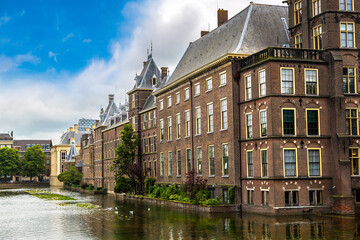 Fototapeta premium Binnenhof palace in Hague