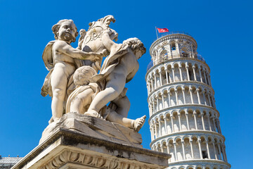 Leaning tower in Pisa - obrazy, fototapety, plakaty