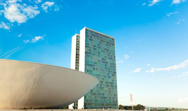 Congresso Nacional do Brasil. C&acirc;mara dos Deputados e Senado Federal. Bras&iacute;lia, DF - Brasil. 23 de Abril de 2022.