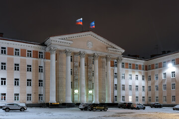 Naklejka premium View of Oblast Duma building on polar night. Murmansk, Russia.