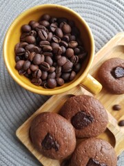 Coffee beans and cookies for breakfast