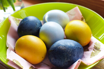 Easter eggs in a green bowl