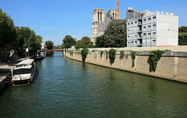 Paris - Ile de la Cité - Ile Saint Louis