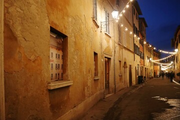 narrow street