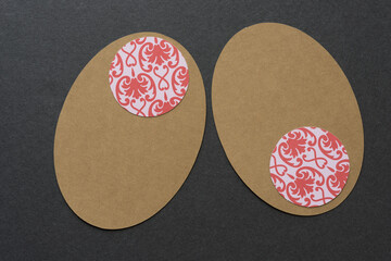 oval and circle paper shapes