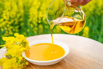 Nutritious and healthy vegetable rapeseed oil