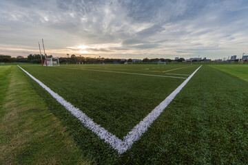 サッカー　ラグビーグランド　ゴール　野球場　夕焼け　多摩川河川敷グランド