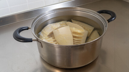 タケノコのあく抜き　イメージ