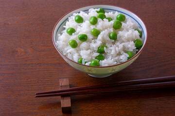 グリーンピースご飯