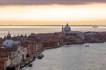 Fototapeta na wymiar dawn over the city of Venice, Italy
