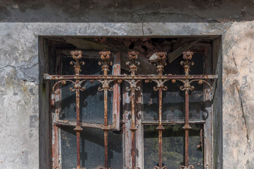 Urban exploration in an old abandoned hospital in a historic mansion in Poland - Urbex