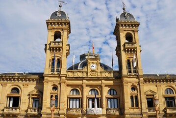 Fototapeta na wymiar Historic town hall in San Sebastian - Spain 