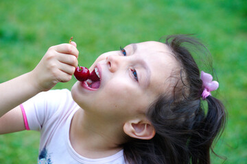 the girl who eats fresh cherries