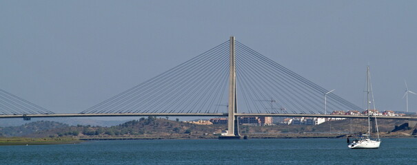 Obraz premium Puente Internacional de Guardiana in Ayamonte between Portugal and Spain