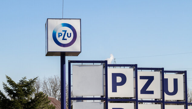 PZU Polish insurance company logo sign. Powszechny Zakład Ubezpieczeń, signboard with logotype on March 21, 2022 in Krakow, Poland.