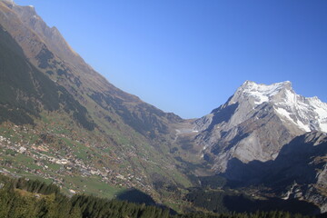 Naklejka premium view of the mountains