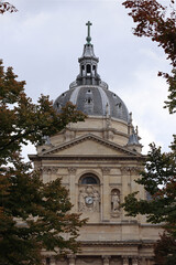 Fototapeta na wymiar The old building of the Sorbonne University in Paris