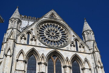 Fototapeta premium Cathedral and Metropolitical Church of Saint Peter in York, commonly known as York Minster, Deangate, York YO1 7HH