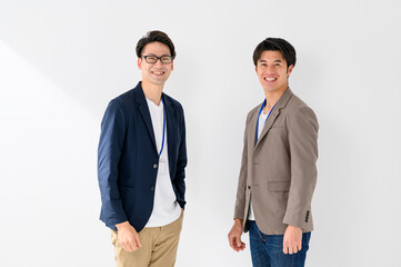 男性　2人　ポートレート　ビジネスマン