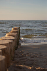 Fototapeta premium Falochrony nad morzem