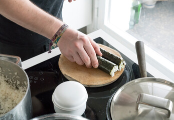 Wie man Sushi selber rollt, Schritt 9, fertig gerollt