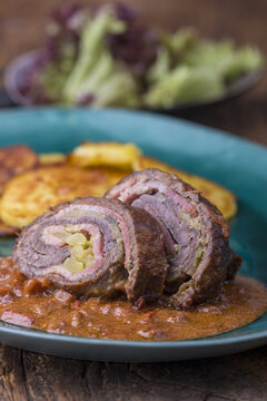 meat roulade with potatoes